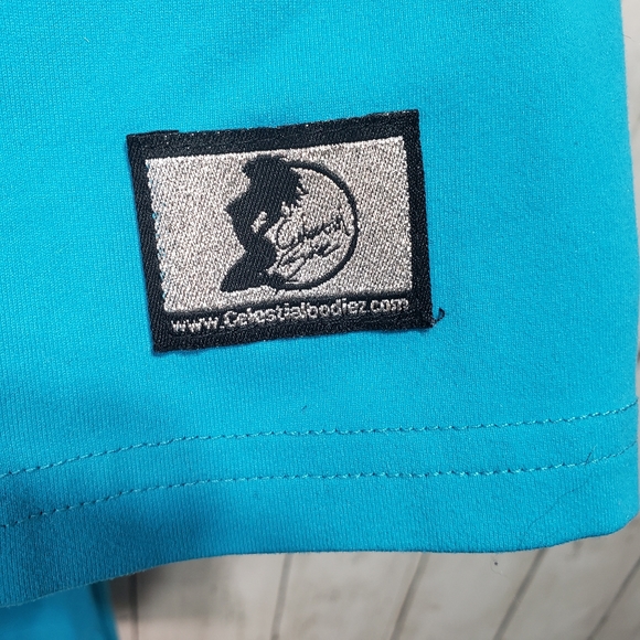 Celestial Bodiez Blue Capri Ruched Bottom Leggings - Picture 2 of 5